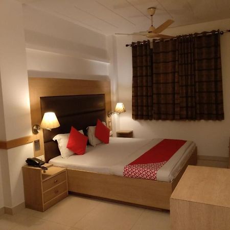 Hotel Arina Inn New Delhi Exterior foto
