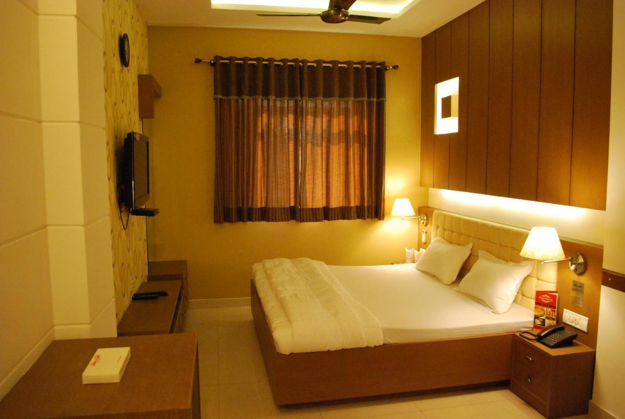 Hotel Arina Inn New Delhi Exterior foto
