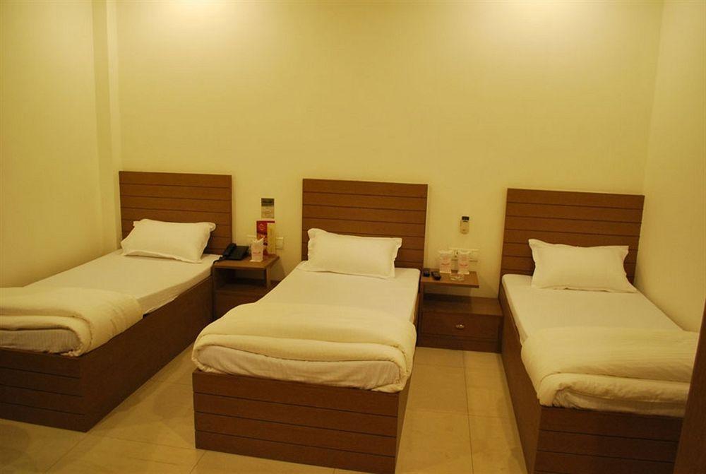 Hotel Arina Inn New Delhi Exterior foto