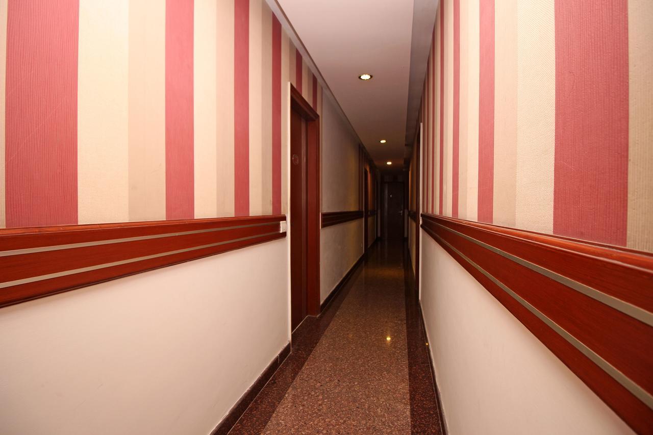 Hotel Arina Inn New Delhi Exterior foto